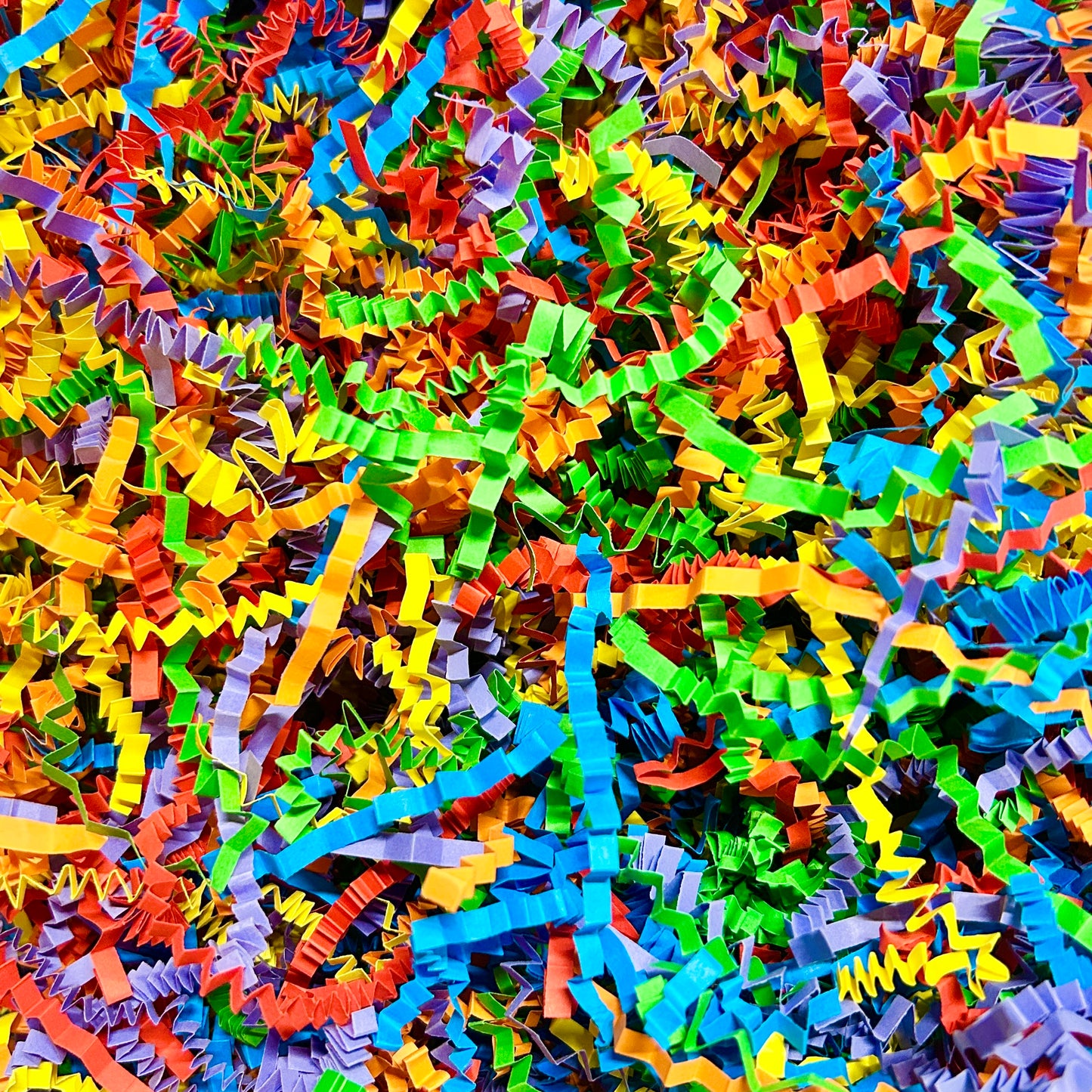 Rainbow Mix Zigzag Shredded Paper (4mm)