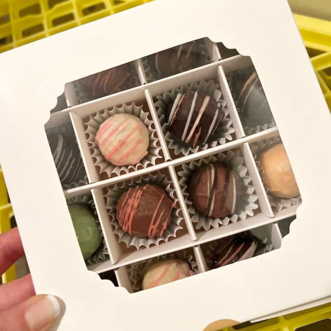 White Treat Boxes with Inserts & PET Plastic Window (16 Cavities)